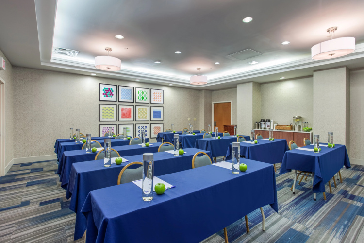 Holiday Inn Express Hauppauge-Long Island photo 32