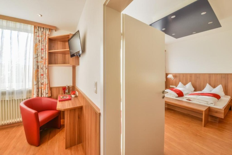 Standard Quadruple room
