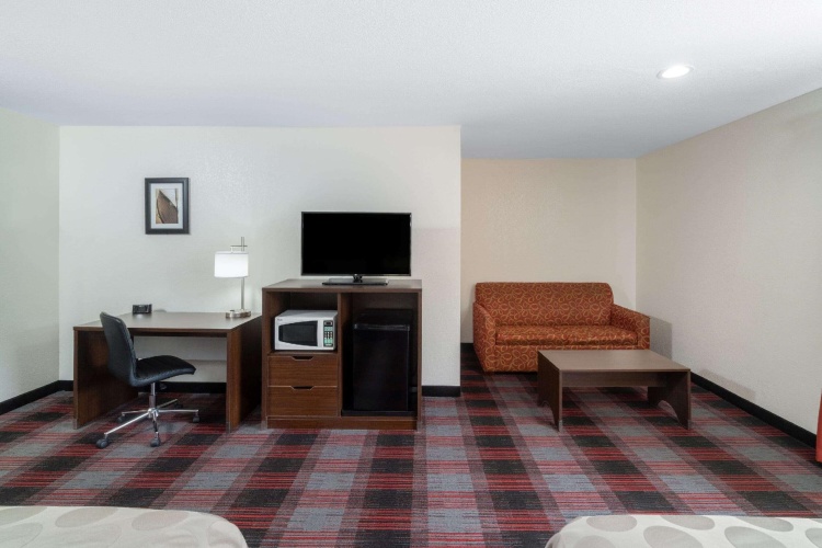 Quadruple Suite with mountain view