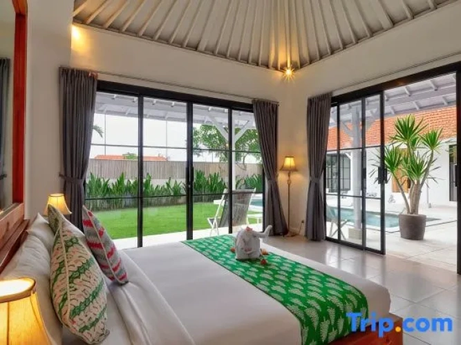 3 Bedrooms Villa