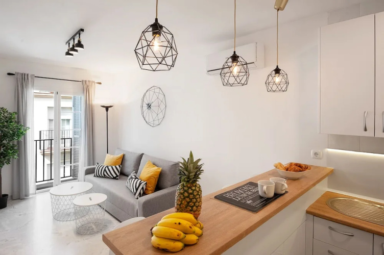 Alluring Apartment in Malaga Downtown