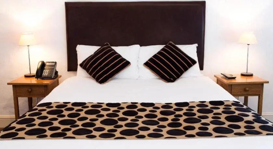 Dashwood Restaurant Rooms and Bar