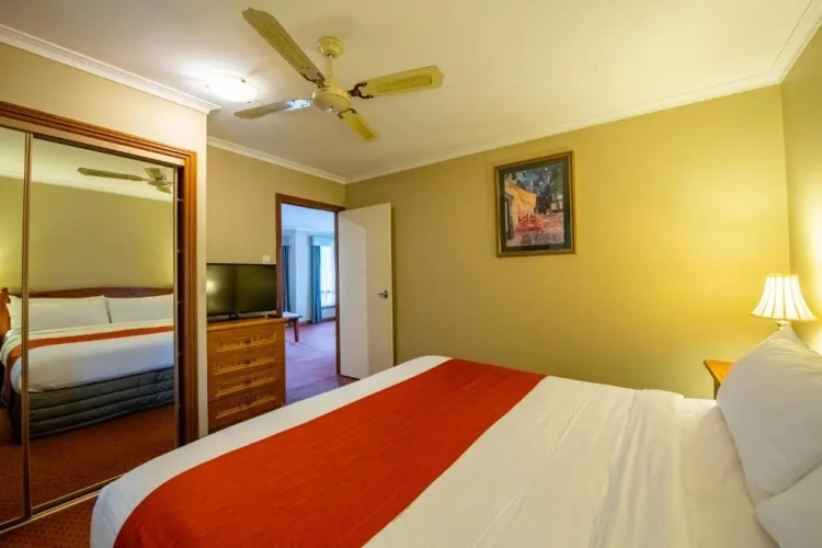 Executive Double Suite