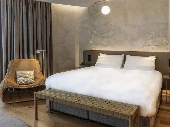 Deluxe Double Suite