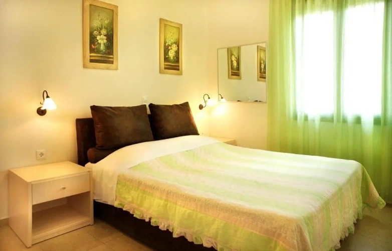 1 Bedroom Apartment with balcony