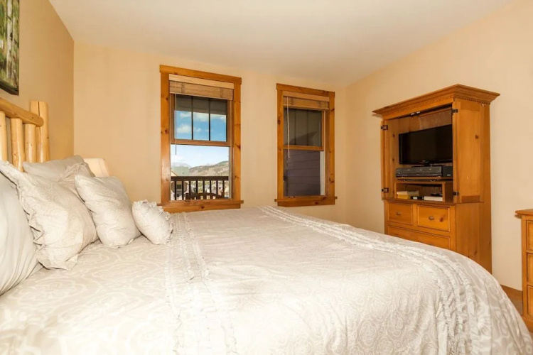 Buffalo Lodge #8392 - 2 Br Condo