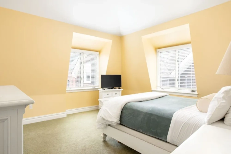 1 Bedroom Luxury Double Suite