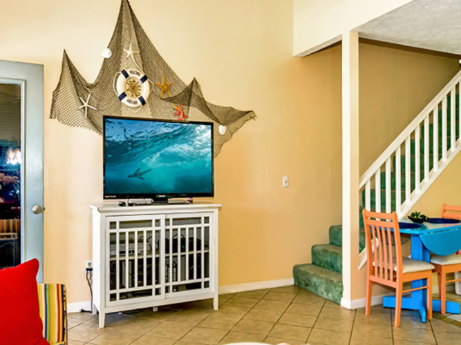 Southwind C7 213350 by RedAwning