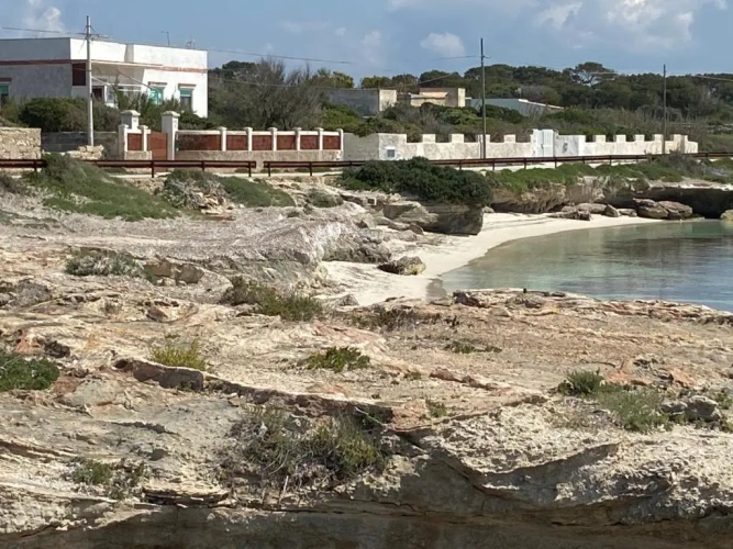 4 Bedrooms Apartment with sea view