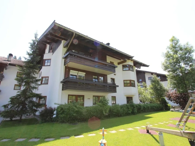 Apartment with balcony