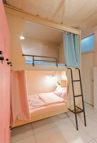Bed in Dorm
