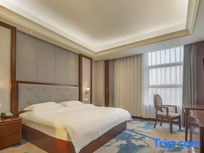 Premier Suite