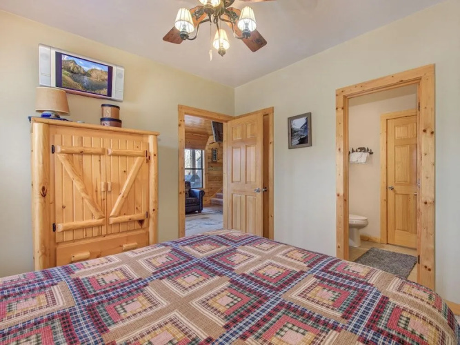 Moonside Retreat by Jackson Mountain Rentals