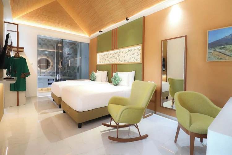Premier room