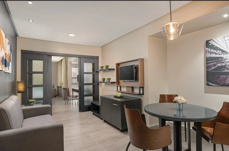 1 Bedroom Suite