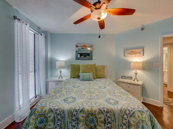 Pelican Pointe 1505