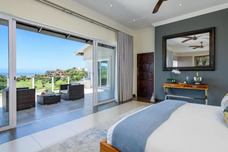 11 on Fairway Beach Villa