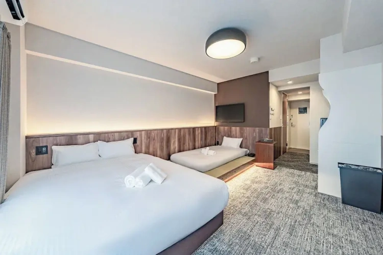 Superior Triple room with balcony