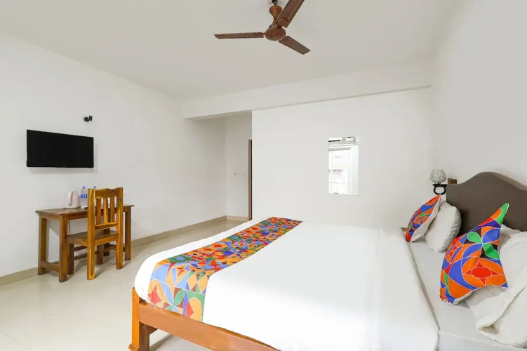 Fabhotel Home & Beyond