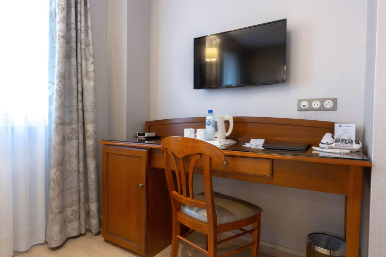 Best Western Au Trocadero