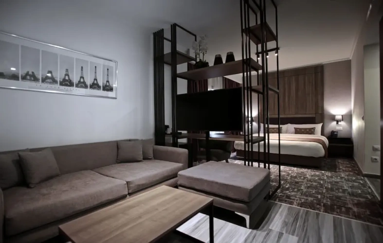 Triple Suite
