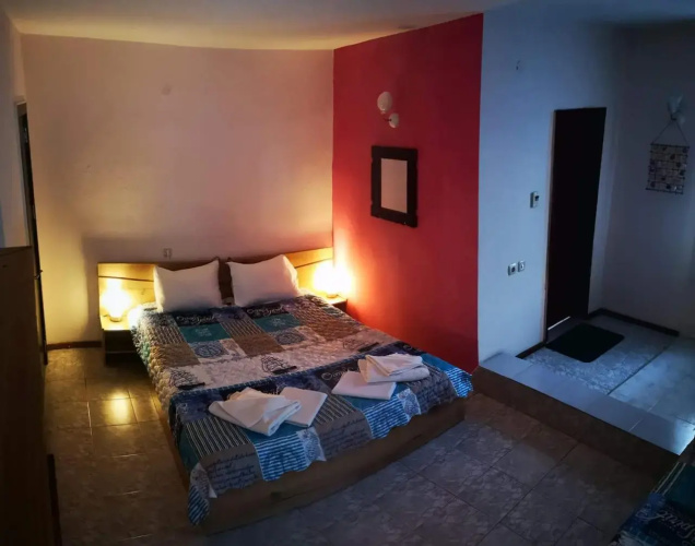 Guest House Petrovi