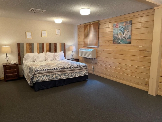 Standard Triple room