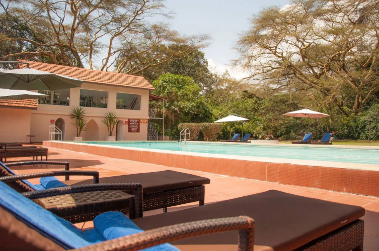 Kiboko Luxury Camp
