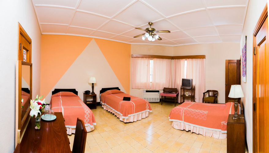 Hotel Pan American