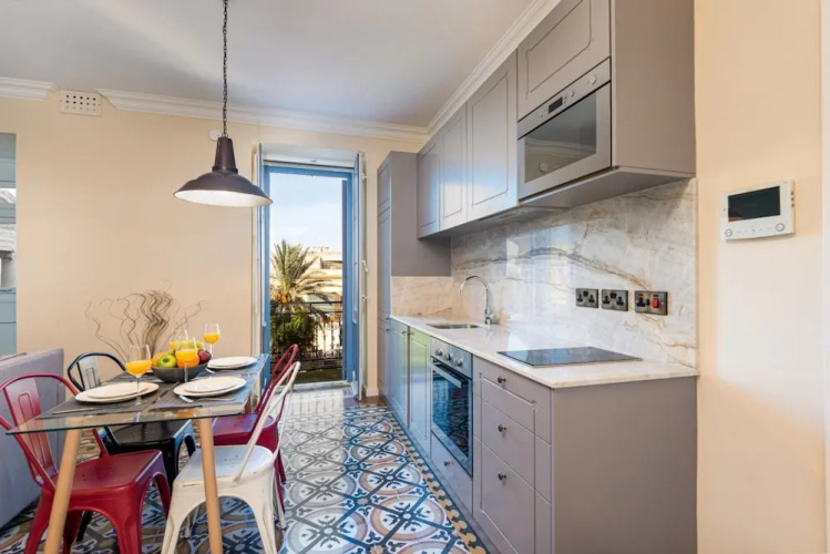 Luxury 2br Valletta Apartment - Square Sea View - La Valetta