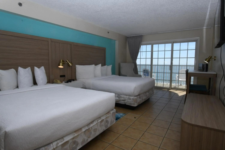 Paradise Plaza Inn