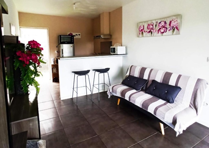 2 Bedrooms Cottage