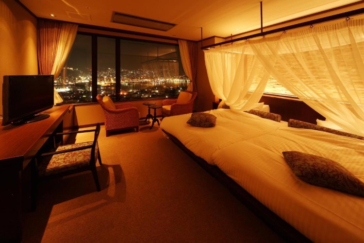 Standard Suite