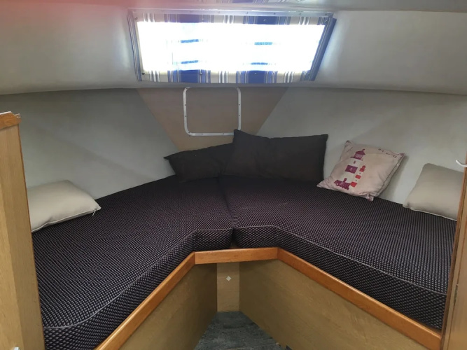 Pleasure Boat Olea With Rise
