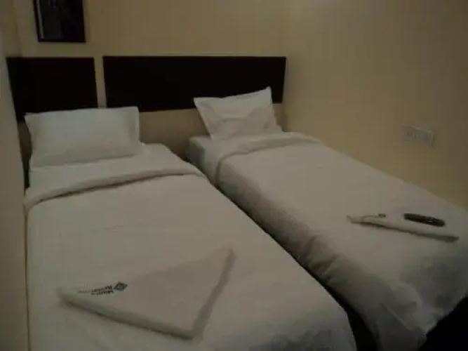 Mani's residency