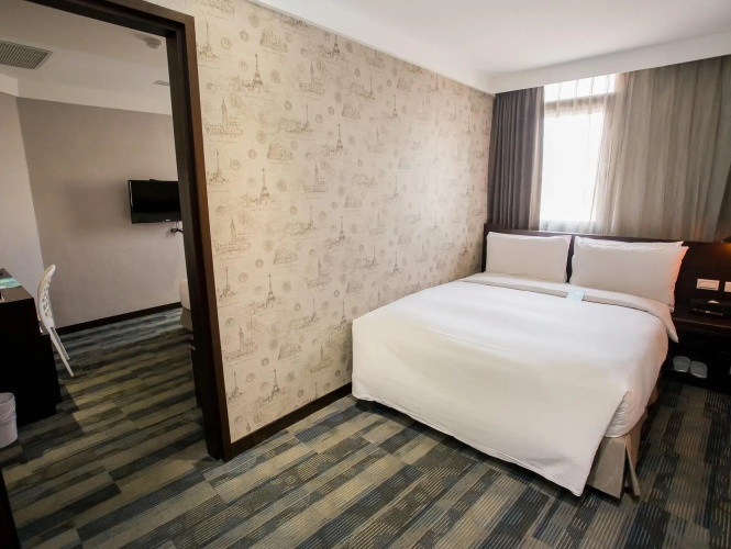 Khan Hotel