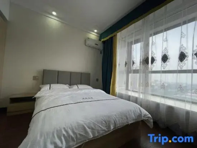 Hangzhou Linping Junhang Hotel