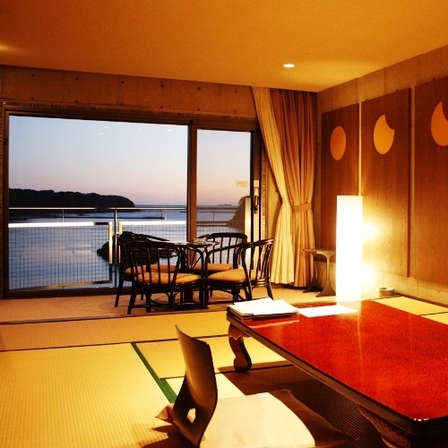 Deluxe Twin room with ocean view