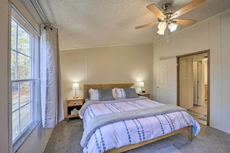3 Bedrooms Cottage