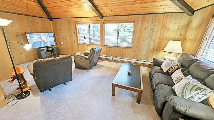 2 Bedrooms Cottage