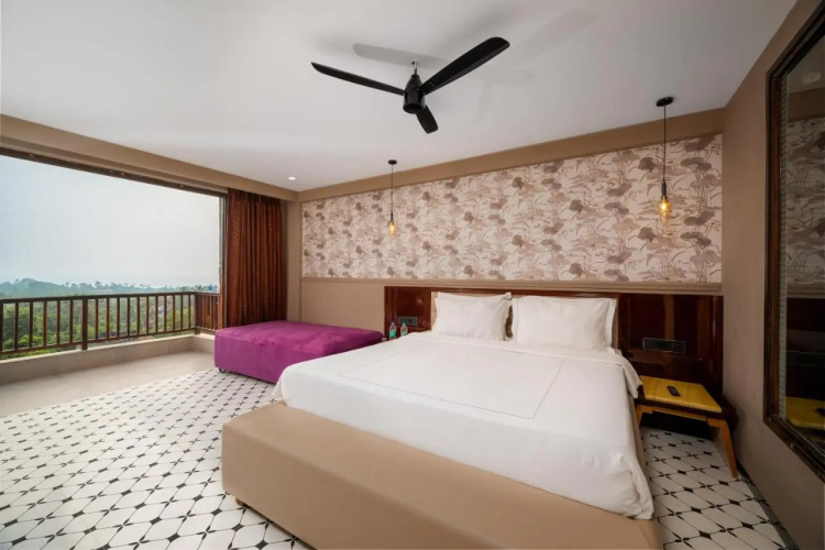 Goa Crescent Resort - A Hilltop Seaview Escape
