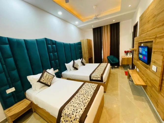Standard Family room