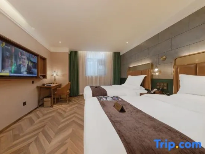 Deluxe Double Family room