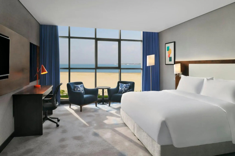 Holiday Inn Jeddah Corniche by IHG