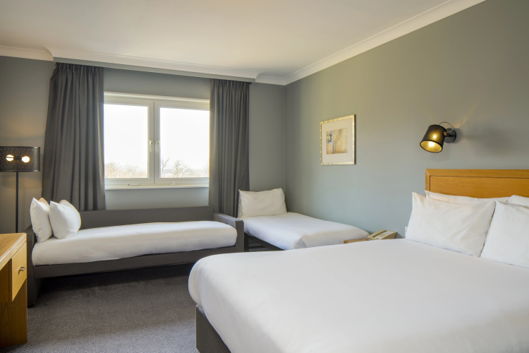 Holiday Inn Edinburgh photo 6