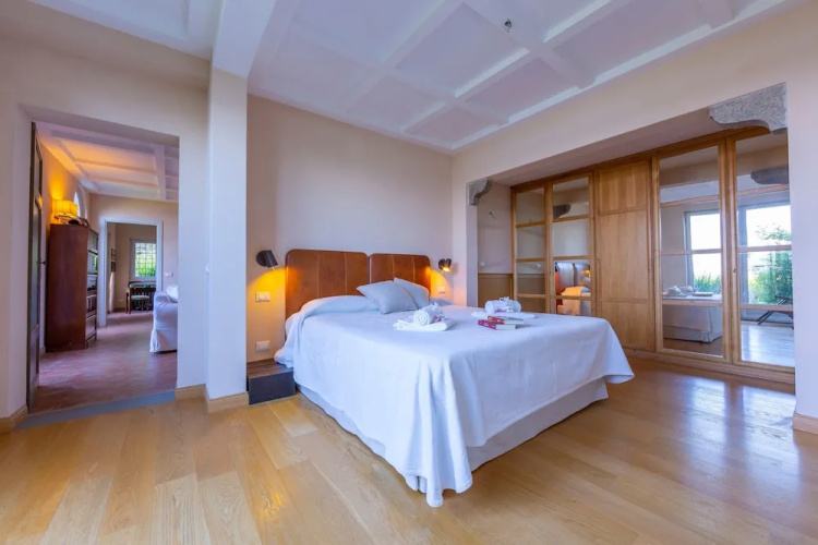 Paradis Relais Pool View EV Recharge