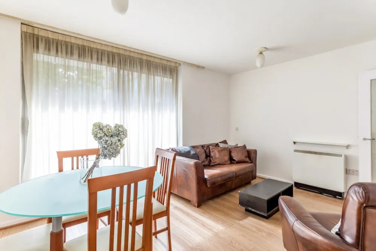 Modern Two Bedroom Dublin Apartment