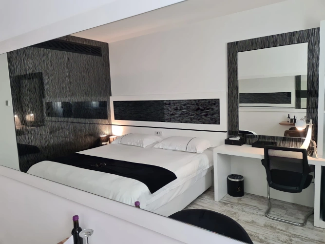Standard Double room with inland view
