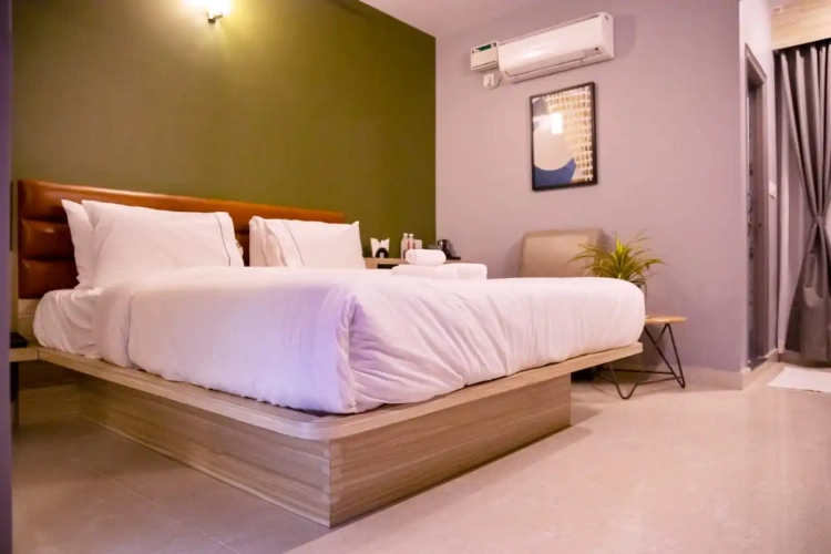 Deluxe Single room