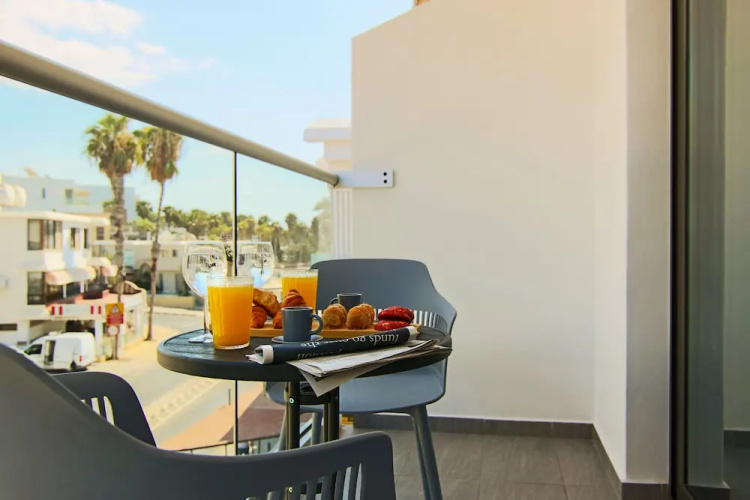 Phaedrus Living Seaside Flat Athina 115